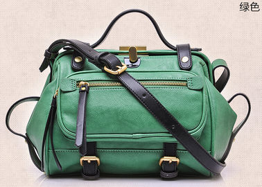 Retro nostalgia stylish ladies handbags , high capacity storage women messenger bag