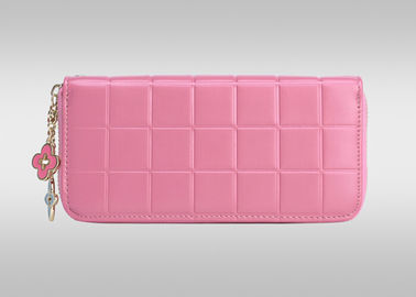 Metal hook wrist strap Pink wallets And Purses with corrosion resistant alloy hardware