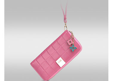 Metal hook wrist strap Pink wallets And Purses with corrosion resistant alloy hardware